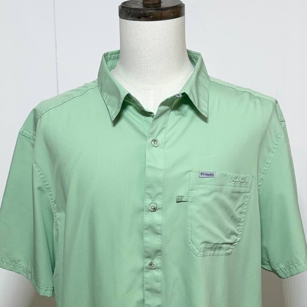 Columbia Shirt Mens XL Green PFG Omni-Shade Button Up Vented Short Sleeve